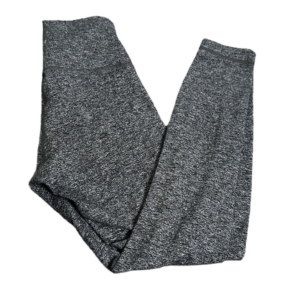 Lululemon wunder under heathered gray high rise  leggings size 4  gym workout